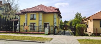 Nieruchomości Krzysztof Górski Zamość, biuro nieruchomości, domy, mieszkania, działki, lokale, sprzedaż nieruchomości, wynajem nieruchomości